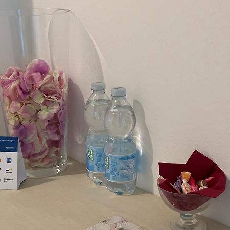 B&B Beauty House 체세나 외부 사진